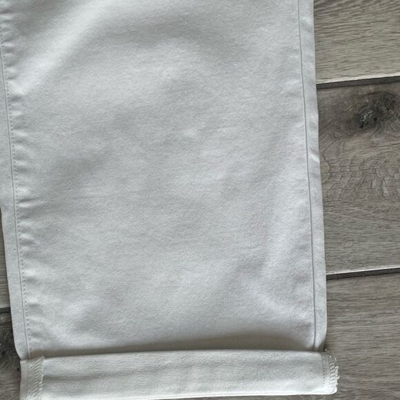 NYDJ Cropped Cuffed Jeans Lift Tuck Tech.     Size: 28W Color: Optic White - Picture 8 of 13